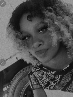 Profil de Ashley, une femme célibataire de 26 ans à Abé