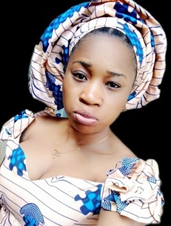 Profil de Carole, une femme célibataire de 30 ans à Yaoundé