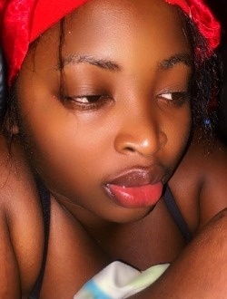 Profil de Lareine, une femme célibataire de 22 ans à Yaoundé