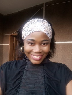 Profil de Clara, une femme célibataire de 35 ans à Yaoundé