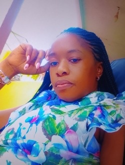 Profil de Sandra, une femme célibataire de 34 ans à Yaoundé