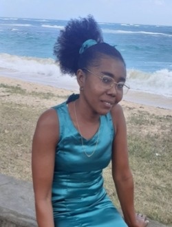 Profil de Larissa, une femme célibataire de 36 ans à Sambava