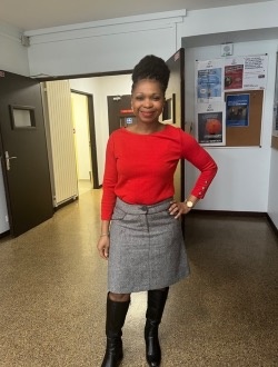 Profil de Sandrine, une femme célibataire de 42 ans à Paris