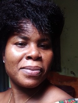 Profil de Laure Marie, une femme célibataire de 41 ans à Yaoundé