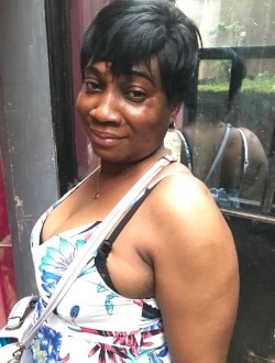 Profil de Denise, une femme célibataire de 45 ans à Yaoundé