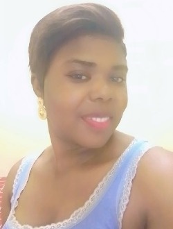 Profil de Josiane, une femme célibataire de 40 ans à Abam