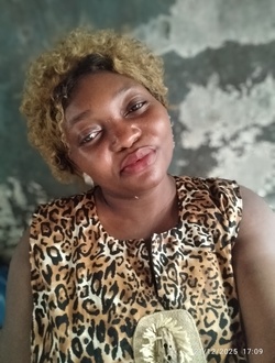 Profil de Aurélie, une femme célibataire de 36 ans à Douala