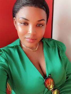 Profil de Gaëlle, une femme célibataire de 30 ans à Douala