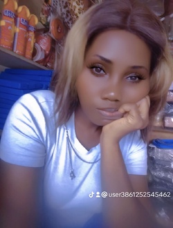 Profil de Audrey, une femme célibataire de 38 ans à Douala