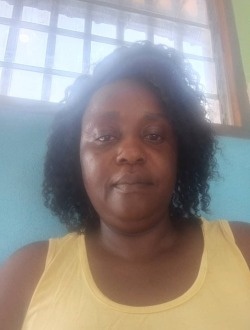 Profil de Cecile, une femme célibataire de 43 ans à Essé