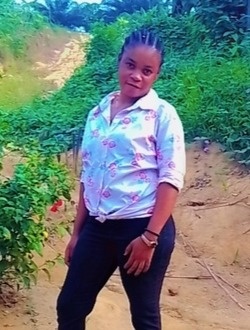 Profil de Vanessa, une femme célibataire de 29 ans à Douala