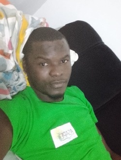 Profil de Souley, un homme célibataire de 38 ans à Abattoirs