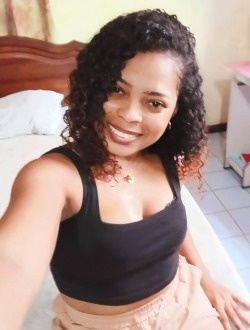 Profil de Noëlla, une femme célibataire de 34 ans à Nosy-Be