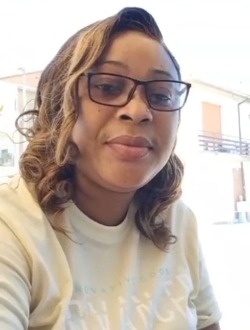 Profil de Marie, une femme célibataire de 48 ans à Abidjan