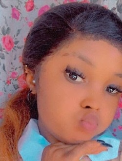 Profil de Nathalie, une femme célibataire de 23 ans à Yaoundé