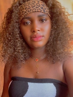 Profil de Daniella, une femme célibataire de 26 ans à Yaoundé