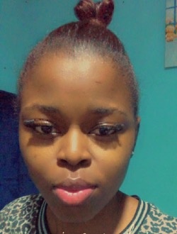 Profil de Mabel, une femme célibataire de 26 ans à Yaoundé