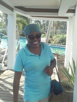 Profil de Béatrice, une femme célibataire de 47 ans à Abidjan