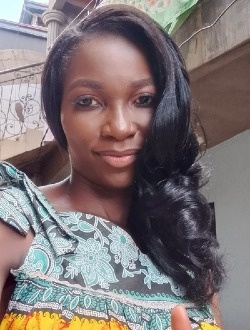 Profil de Gaella, une femme célibataire de 18 ans à Yaoundé