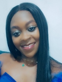 Profil de Raissa, une femme célibataire de 32 ans à Douala
