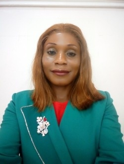 Profil de Nalice, une femme célibataire de 40 ans à Makokou