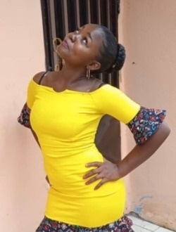 Profil de Sandra Stephie, une femme célibataire de 31 ans à Yaoundé