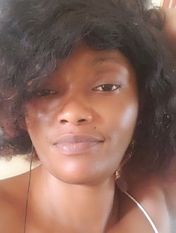 Profil de Nathalie, une femme célibataire de 39 ans à Abang