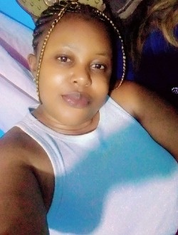 Profil de Danielle, une femme célibataire de 32 ans à Abang