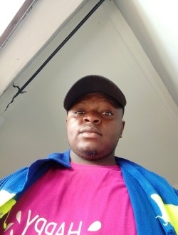 Profil de Rodriguez, un homme célibataire de 25 ans à Malabo