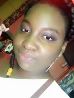 Profil de Elisabeth, une femme célibataire de 27 ans à Yaoundé
