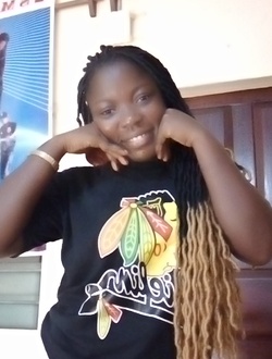 Profil de Venougne, une femme célibataire de 24 ans à Lomé