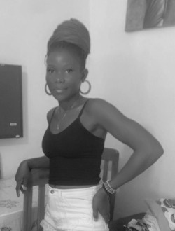 Profil de Amaria, une femme célibataire de 35 ans à Cotonou