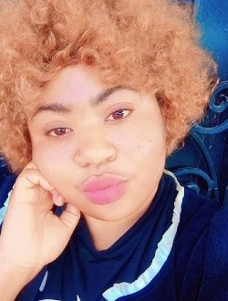 Profil de Doudou, une femme célibataire de 25 ans à Douala