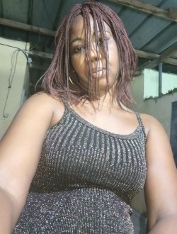 Profil de Dada, une femme célibataire de 49 ans à Abi