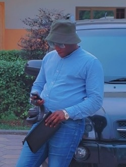 Profil de Cherolove, un homme célibataire de 35 ans à Sibiti