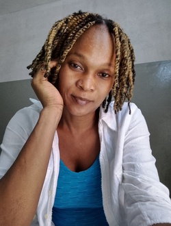 Profil de Florence, une femme célibataire de 36 ans à Cotonou