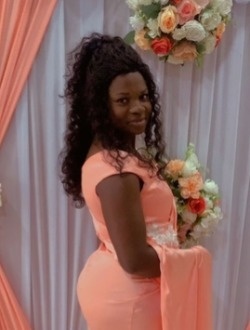 Profil de Fleur, une femme célibataire de 32 ans à Yaoundé