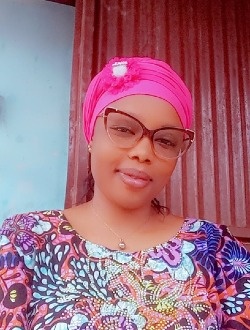 Profil de Carine, une femme célibataire de 31 ans à Porto-Novo