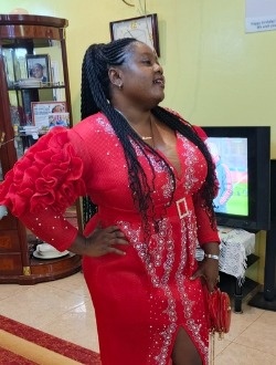 Profil de Doriane, une femme célibataire de 32 ans à Yaoundé