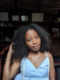 Profil de Stephanie, une femme célibataire de 23 ans à Toamasina
