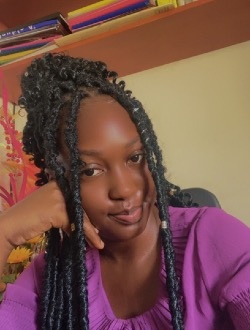 Profil de Petronille, une femme célibataire de 23 ans à Douala