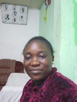 Profil de Pauline, une femme célibataire de 37 ans à Douala