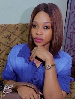 Profil de Emy, une femme célibataire de 32 ans à Yaoundé