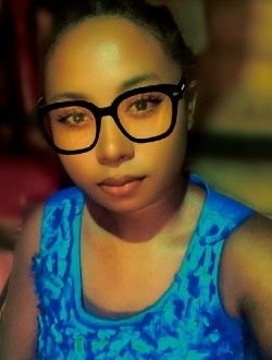 Profil de Nayla, une femme célibataire de 38 ans à Ambodifahy