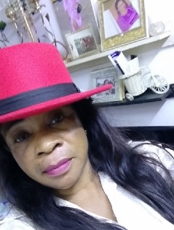 Profil de Sorelle, une femme célibataire de 45 ans à Yaoundé