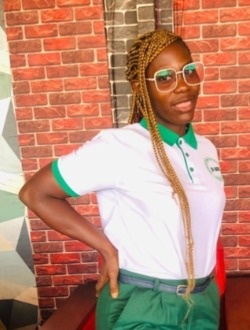 Profil de Eva Francine, une femme célibataire de 28 ans à Yaoundé