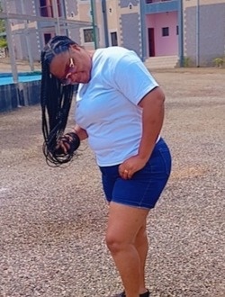 Profil de Reine, une femme célibataire de 35 ans à Yaoundé