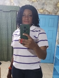 Profil de Lydie, une femme célibataire de 38 ans à Yaoundé