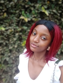 Profil de Jennifer, une femme célibataire de 23 ans à Yaoundé
