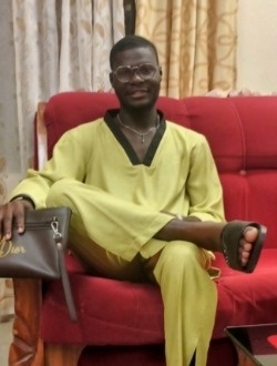 Profil de Roberto, un homme célibataire de 25 ans à Lomé